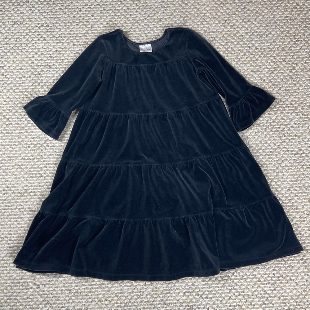 Hanna Andersson Velvet Tiered Dress in Black